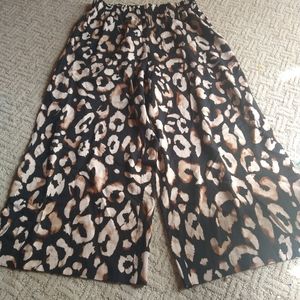 H&M | Black/Leopard Print Wide Leg Pants with pockets